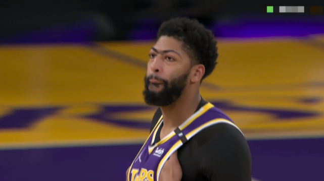  哈利伯顿三双国王主场力克湖人